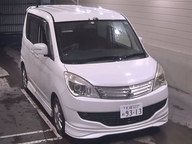 3027 Mitsubishi Delica d2 MB15S 2011 г. (SAA Sapporo)